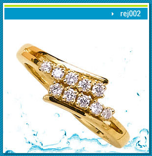 Diamond Studded Studded Ring Very Good