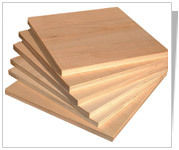 Plain Pattern Okoume Plywood Size: Various