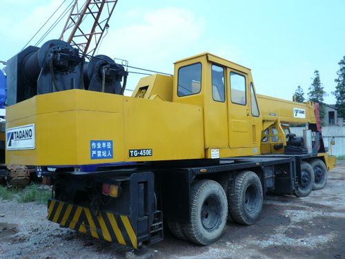 Hydraulic Crane - 38.5ton Total Mass, 45ton Max Lifting Load, 55.8m Lifting Height | Original Nissan Engine, High Gradeability 46%