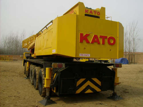 Used KATO 120T Crane