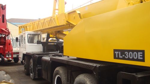 Used TADANO 30T Crane