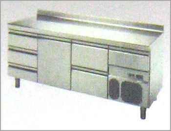 REFRIGERATION COUNTER