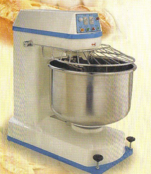 DOUGH MIXER