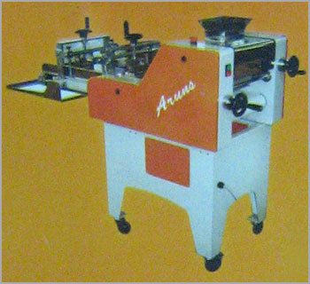 MINIROLL HORIZONTAL MOULDER