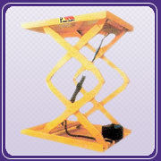 Hydraulic Lift Table