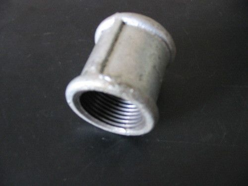 Round Plain Socket With Ribs