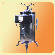 VERTICAL AUTOCLAVE (TRIPLE WALLED) 