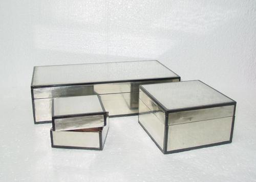 Mirror Box