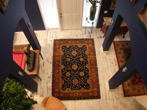 DESIGNER RUGS