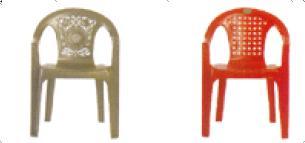 MEDIUM BACK PLASTIC CHAIR