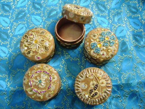 Round Jewellery Box