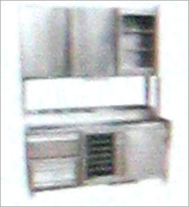 Refrigerated Counter With Refrigerated Cabinets