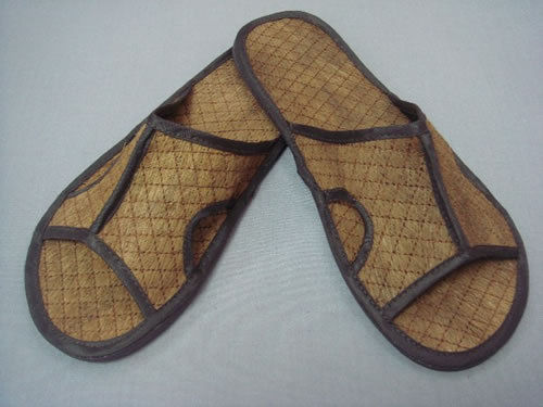 Monk Slipper