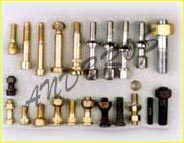 Heavy Duty Metal Hub Bolts Use: Automotive