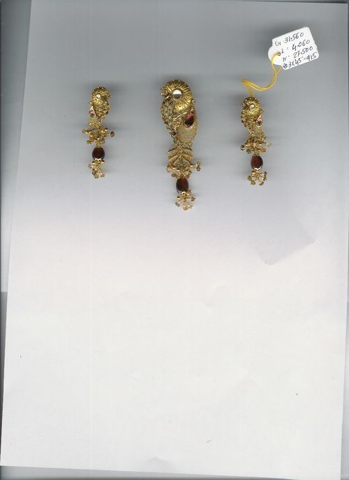 Antique Pendant Set