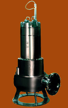 SUBMERSIBLE SEWAGE PUMPS