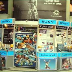 Advertising Displays And Props Application: Indoor