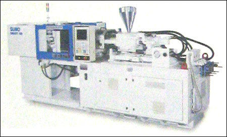 INJECTION MOULDING MACHINE WITH 5 PIN TOGGLE TECHNOLOGY