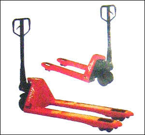 MANUAL PALLET TRUCK