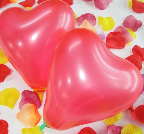 10" Heart Shaped Balloons