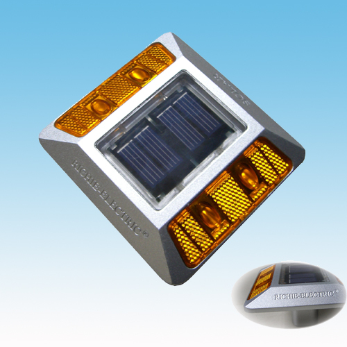 Solar Road Stud RH-4200
