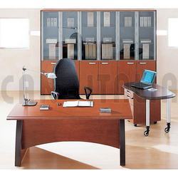 Standard Office Desk