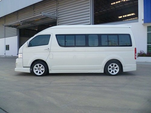 15 Passenger Seats Hiace Commuter Bus Application: Plate Handle