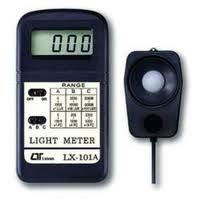 Digital Lux Meter - 0-50,000 Lux Range, 0.4 Second Sampling Time, 13mm LCD Display, 160g Lightweight Design, Operating Temperature 0 to 50Â°C