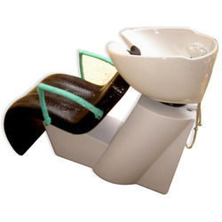 Shampoo Station Chair