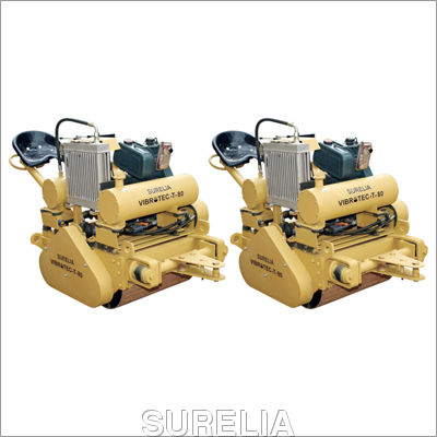 Vibratory Compactor Machine