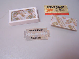 Perma-sharp Double Edge Blade And Single Edge Blade