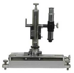 Gemko Travelling Microscope Vertical And Horizontal Movement Type With Brass Scale G.s.i. 16