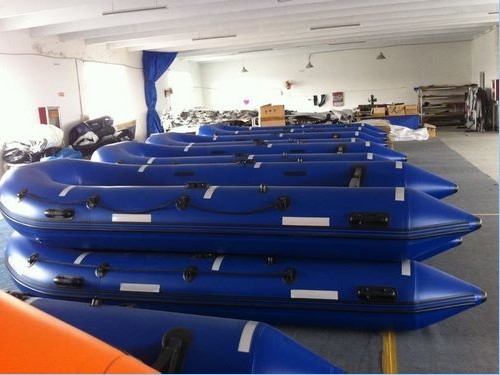 लिया सस्ती और उच्च गुणवत्ता 2.7-4.7 मीटर CE इन्फ्लेटेबल बोट के साथ