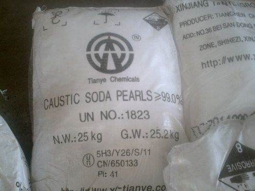 Caustic Soda Flakes or Pearls 98%/99%