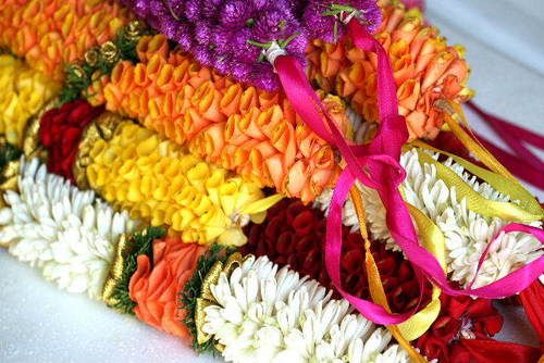 Wedding Garland - Premium Floral Arrangement | Exclusive Wedding Packages for All Occasions, Wholesale Pricing