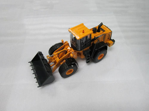 1:40 Hyundai Wheel Loader Model With Tier3 Engine Installed