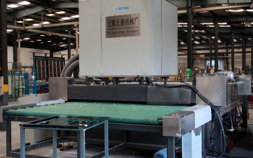 ग्लास वॉशिंग एंड ड्राईिंग मशीन