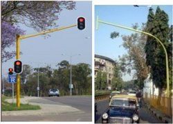 Traffic Signal Cantilever Pole (Arm Shape)