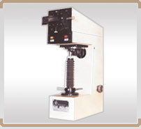 Vickers Hardness Testing Machine