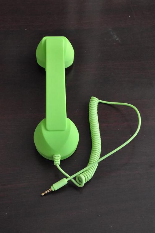 Retro Handset - Luxurious Soft Touch Design, 3.5mm Connector | High Radiation Protection, Noise Reduction Chips, Superior Call Clarity