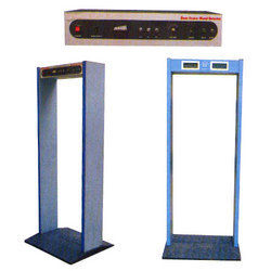 Metal Detectors - 700 x 210 x 1900 mm , Red and Green Flashing LED, Walk/Stop Indication, Phase Sensitive Detection