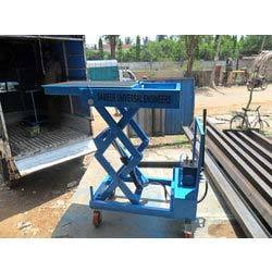 Hydraulic Table