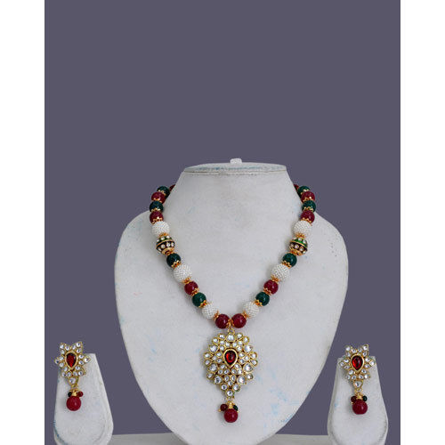 Pendant Necklace Set