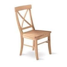  लकड़ी की कुर्सियां 
