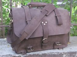 Genuine Oil Pull Leather Messenger Satchel