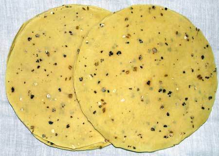 Maharaja Papad - Assorted Varieties: Single Mari, Double Mari, Garlic, Red Chilly, Jeera, Jeera Mari, Mathiya, Chora Fali | Crispy Snack Enhancer for Every Meal