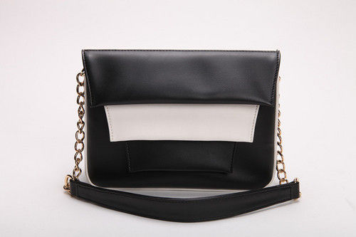 Classic Black And White Leisure Chains Ladies Shoulder Bags