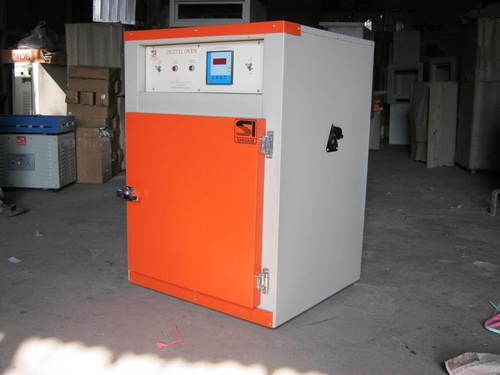 Laboratory Oven