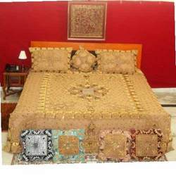 Shanille Patch Bed Cover