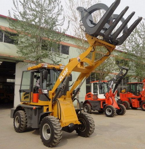 Front Loader ZL15F with Log Grapple